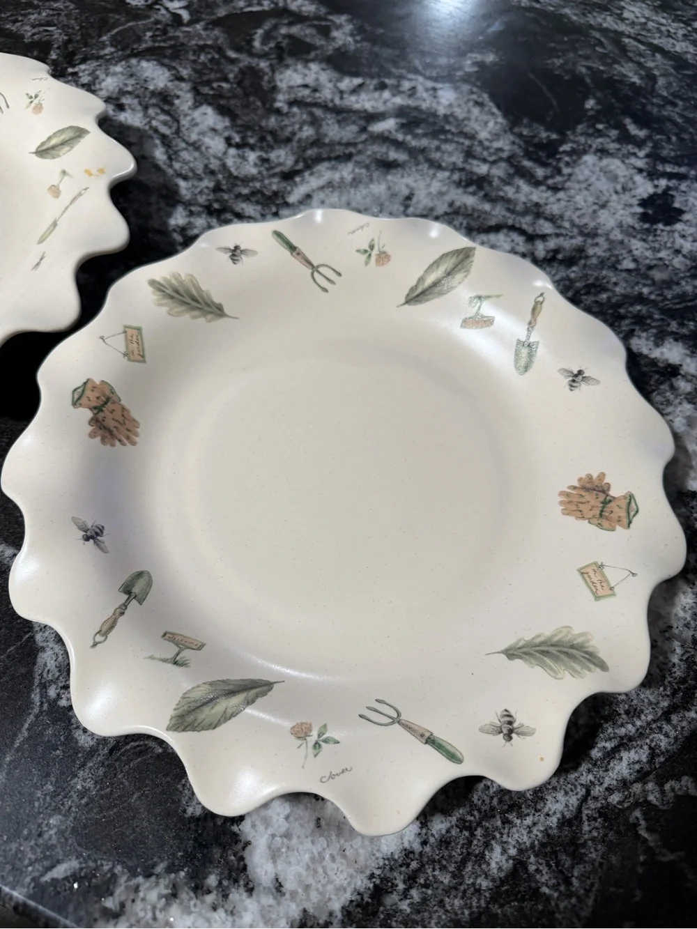 Vintage Pfaltzgraff Naturewood stoneware dinner plates